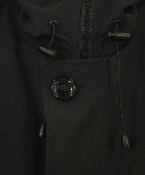 CANADA GOOSE 羽絨大衣