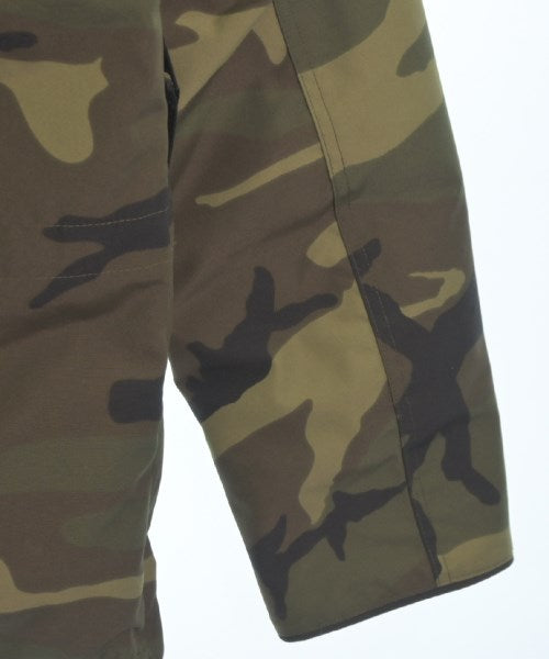 CANADA GOOSE 羽絨夾克/背心