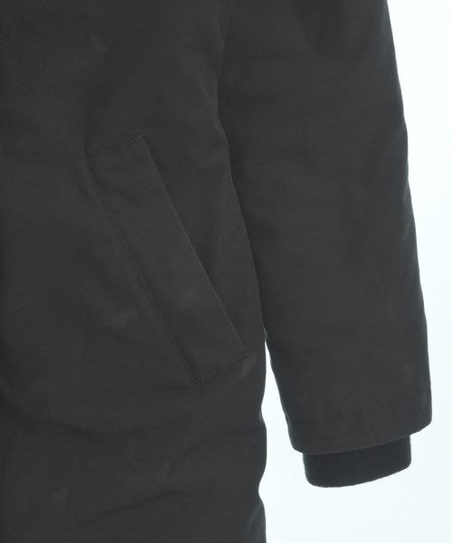 CANADA GOOSE 羽絨大衣
