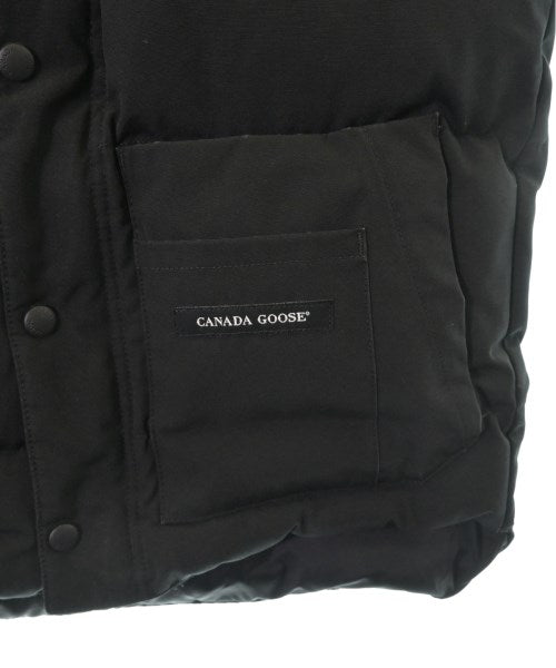 CANADA GOOSE 羽絨夾克/背心