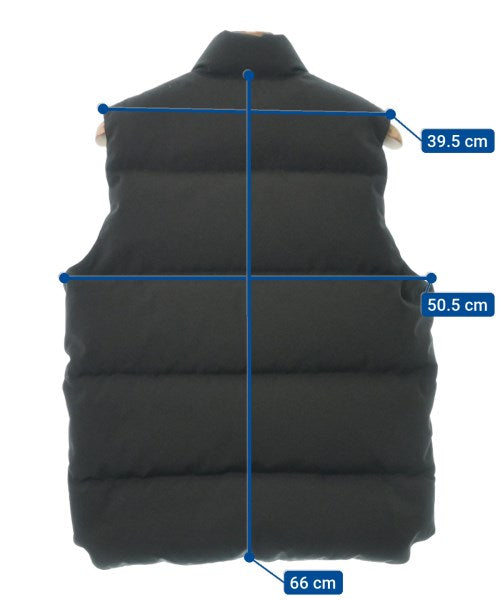 CANADA GOOSE 羽絨夾克/背心