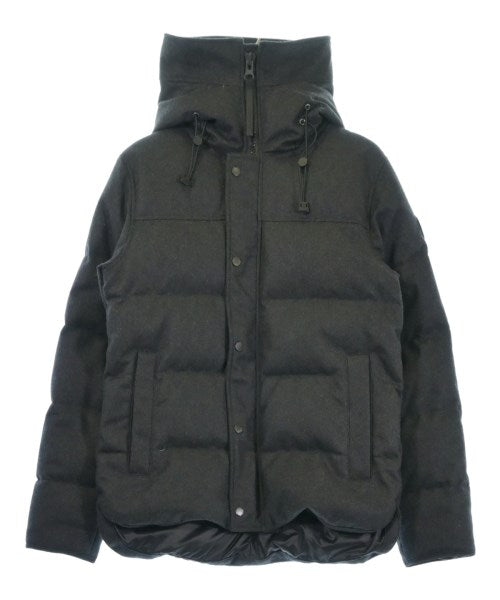 CANADA GOOSE 羽絨夾克/背心