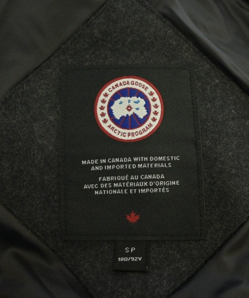CANADA GOOSE 羽絨夾克/背心