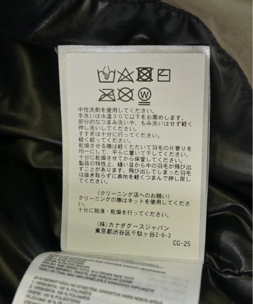 CANADA GOOSE 羽絨夾克/背心