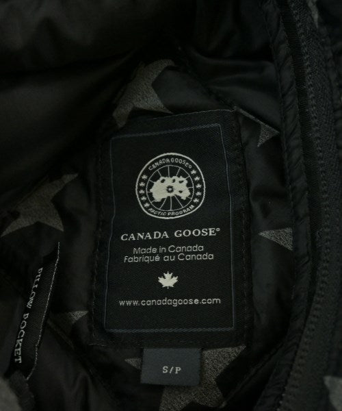 CANADA GOOSE 羽絨夾克/背心