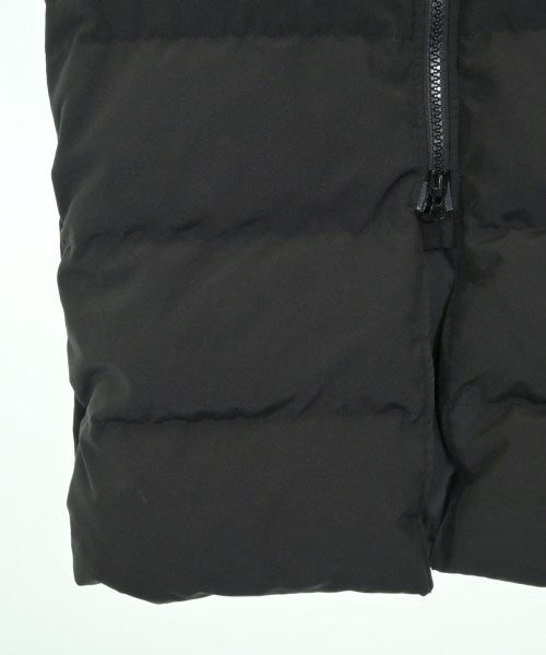 CANADA GOOSE 羽絨大衣