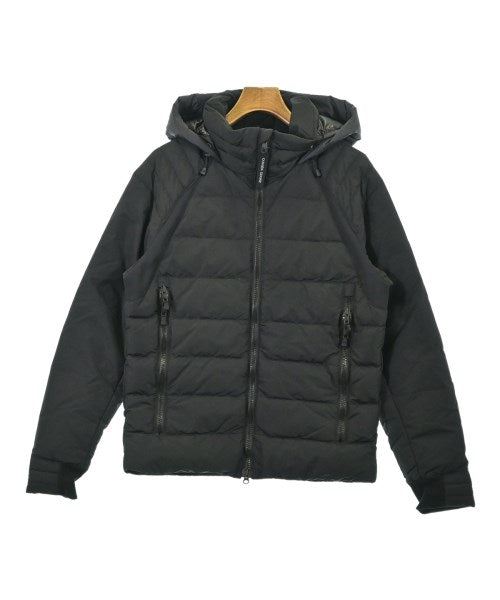 CANADA GOOSE 羽絨夾克/背心