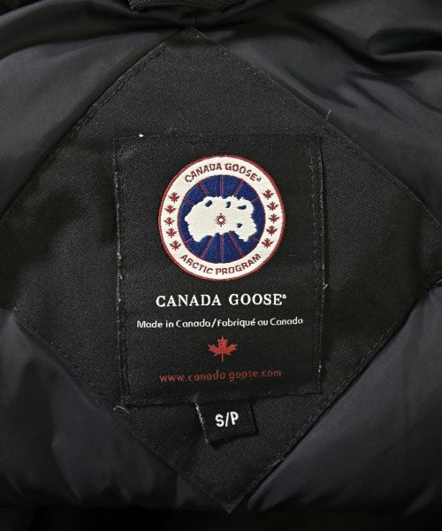 CANADA GOOSE 羽絨夾克/背心