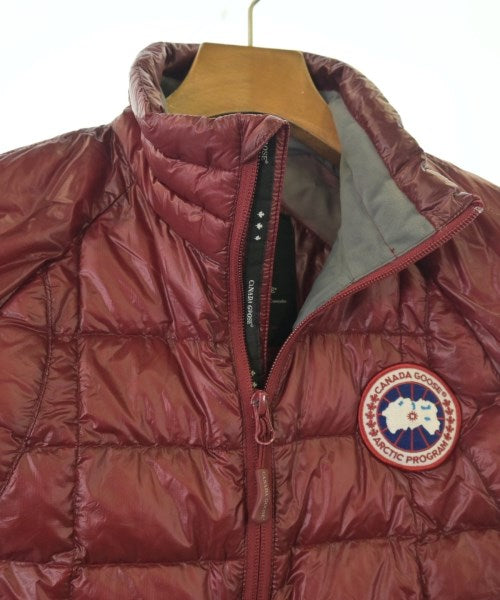 CANADA GOOSE 羽絨夾克/背心