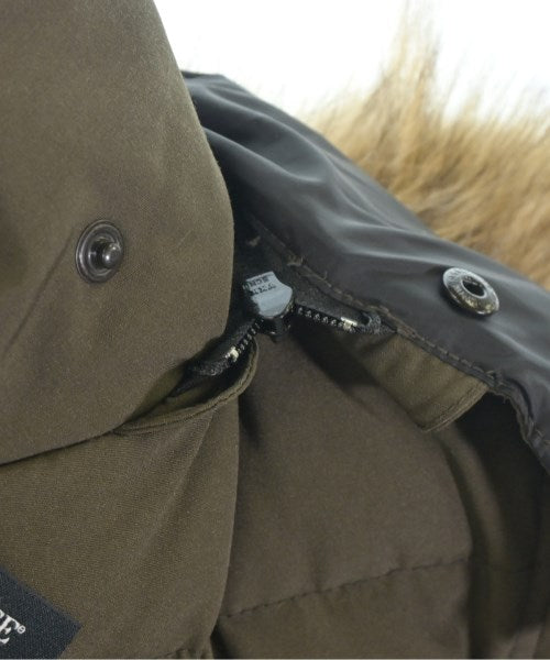 CANADA GOOSE 羽絨夾克/背心