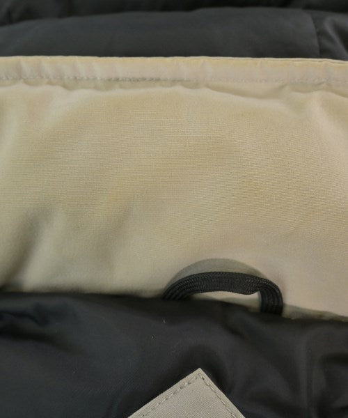 CANADA GOOSE 現代外套