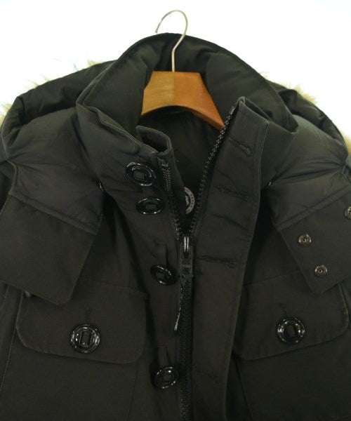 CANADA GOOSE 羽絨夾克/背心
