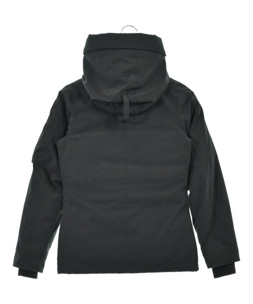CANADA GOOSE 羽絨夾克/背心