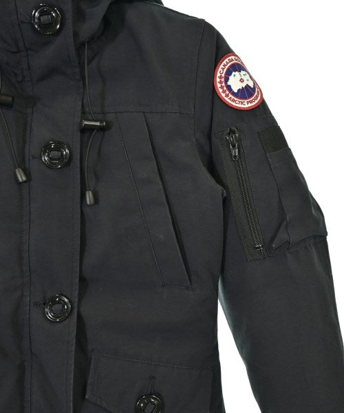 CANADA GOOSE 羽絨夾克/背心