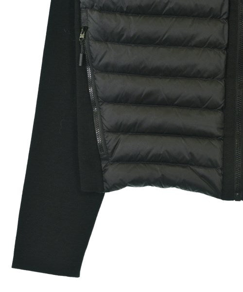 CANADA GOOSE 羽絨夾克/背心