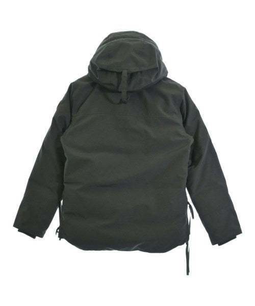 CANADA GOOSE 羽絨夾克/背心