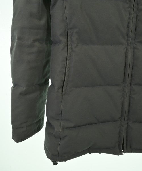 CANADA GOOSE 羽絨大衣