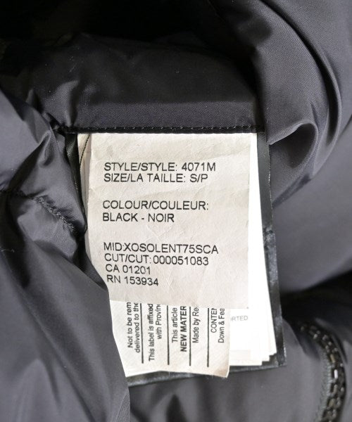 CANADA GOOSE 羽絨夾克/背心