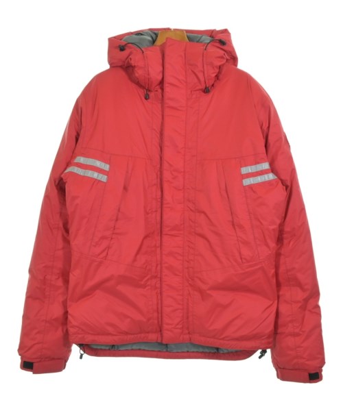 CANADA GOOSE 羽絨夾克/背心