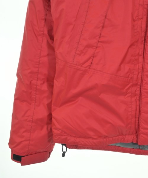 CANADA GOOSE 羽絨夾克/背心