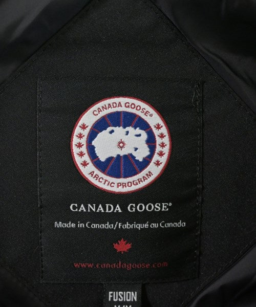 CANADA GOOSE 羽絨夾克/背心