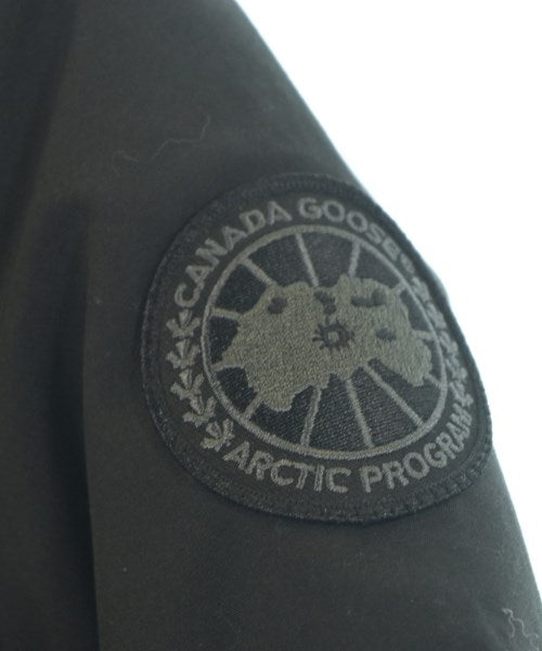 CANADA GOOSE 羽絨夾克/背心