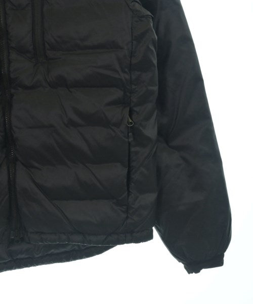 CANADA GOOSE 羽絨夾克/背心
