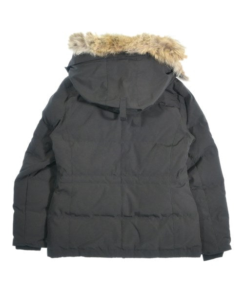 CANADA GOOSE 羽絨夾克/背心