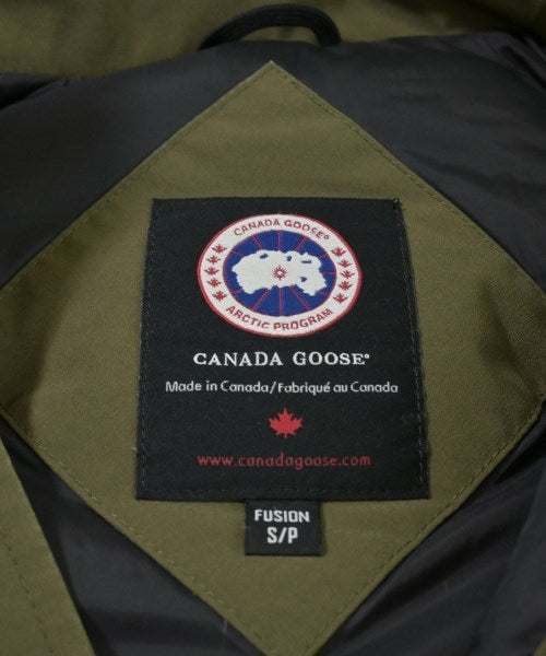 CANADA GOOSE 羽絨夾克/背心