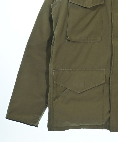 CANADA GOOSE 羽絨夾克/背心