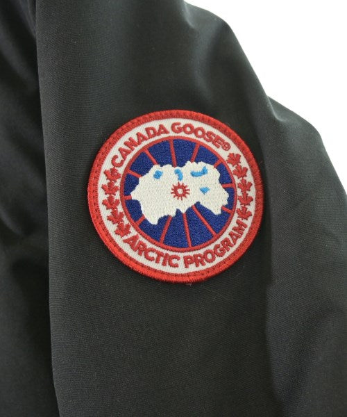 CANADA GOOSE 羽絨夾克/背心