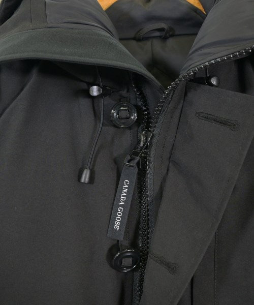 CANADA GOOSE 羽絨夾克/背心