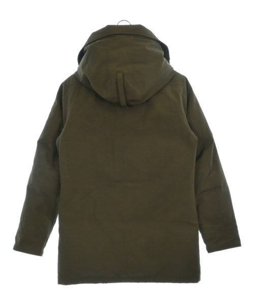 CANADA GOOSE 羽絨夾克/背心