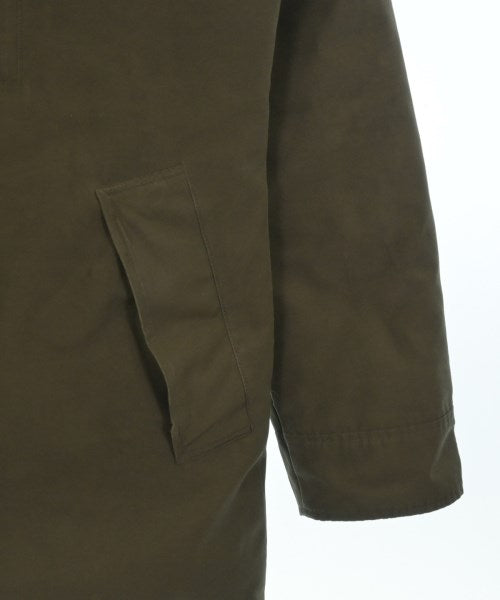 CANADA GOOSE 羽絨夾克/背心