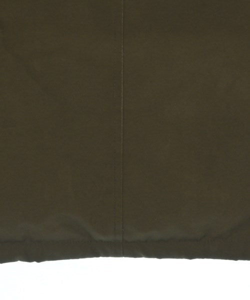 CANADA GOOSE 羽絨夾克/背心
