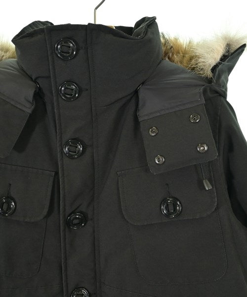 CANADA GOOSE 羽絨夾克/背心