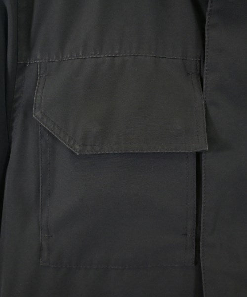 CANADA GOOSE 羽絨夾克/背心
