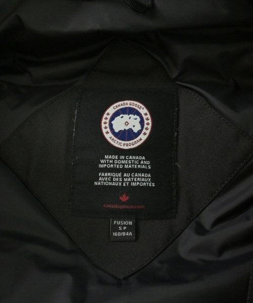 CANADA GOOSE 羽絨夾克/背心