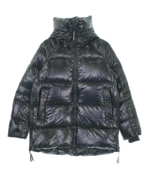 CANADA GOOSE 羽絨夾克/背心