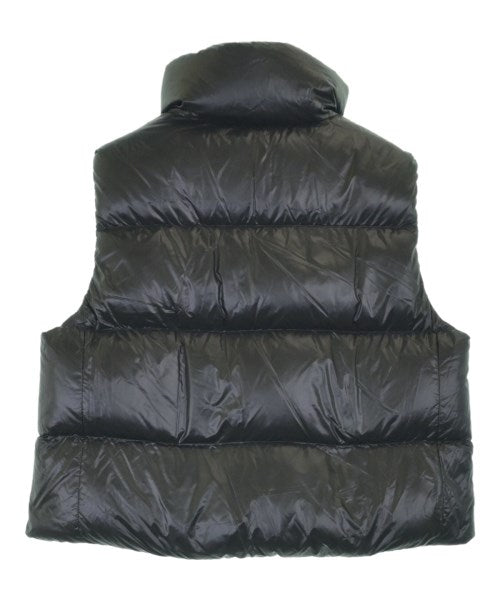 CANADA GOOSE 羽絨夾克/背心