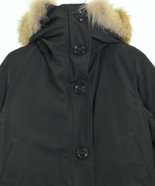 CANADA GOOSE 羽絨大衣