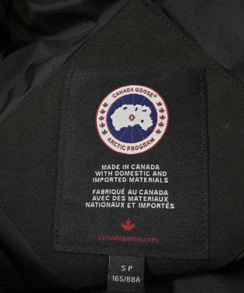 CANADA GOOSE 羽絨夾克/背心