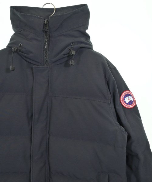 CANADA GOOSE 羽絨夾克/背心