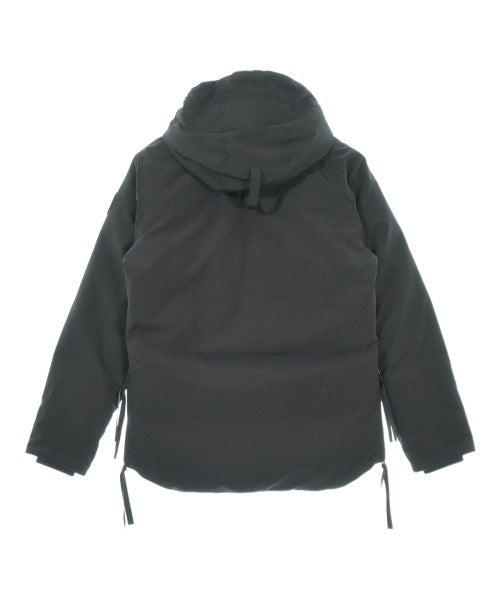CANADA GOOSE 羽絨夾克/背心