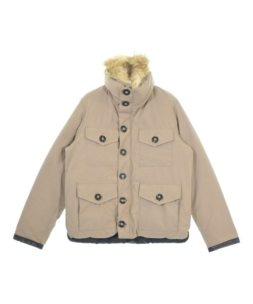 CANADA GOOSE 羽絨夾克/背心