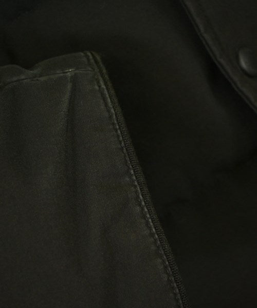 CANADA GOOSE 羽絨夾克/背心