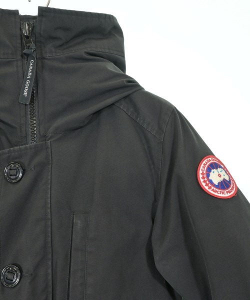 CANADA GOOSE 羽絨夾克/背心