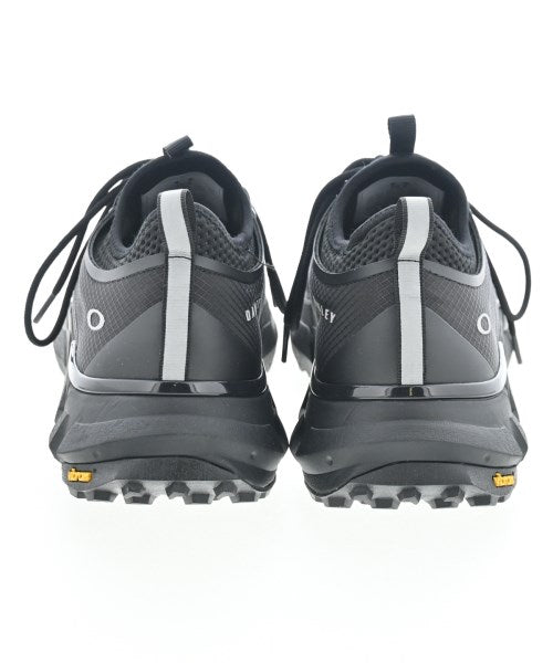 OAKLEY 運動鞋