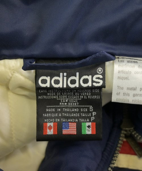 adidas 羽絨大衣