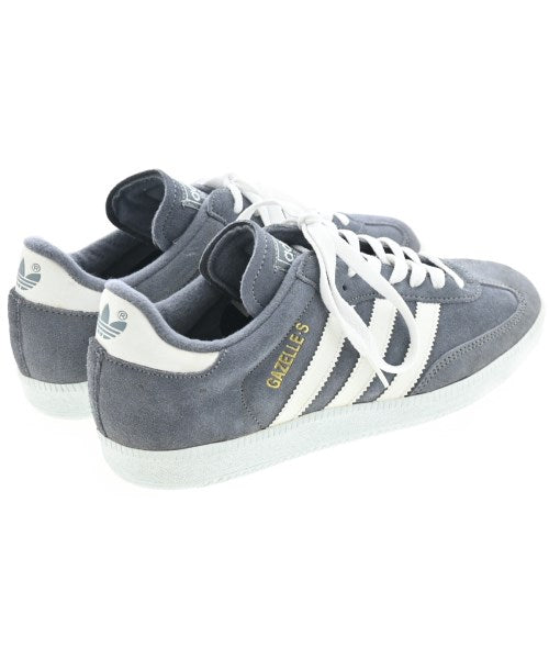 adidas 運動鞋